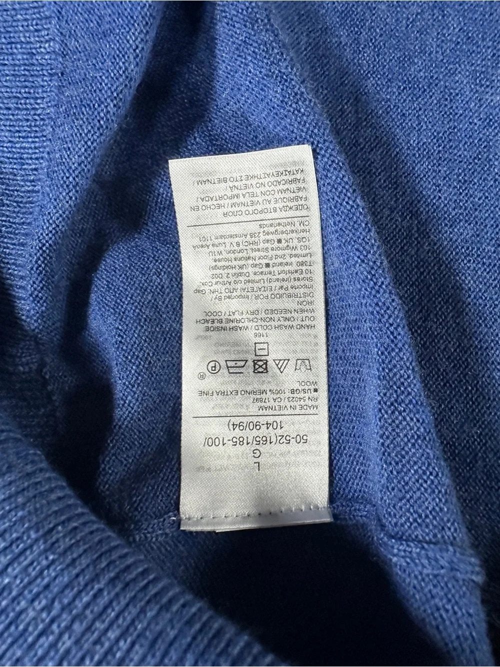 Banana Republic Italian Merino Wool pull over Sweater – Blue Men’s Size L Large